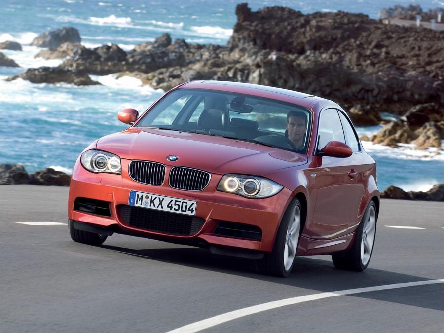  BMW 135i Coupe (E82) 2008 года  (фото 21 из 34)